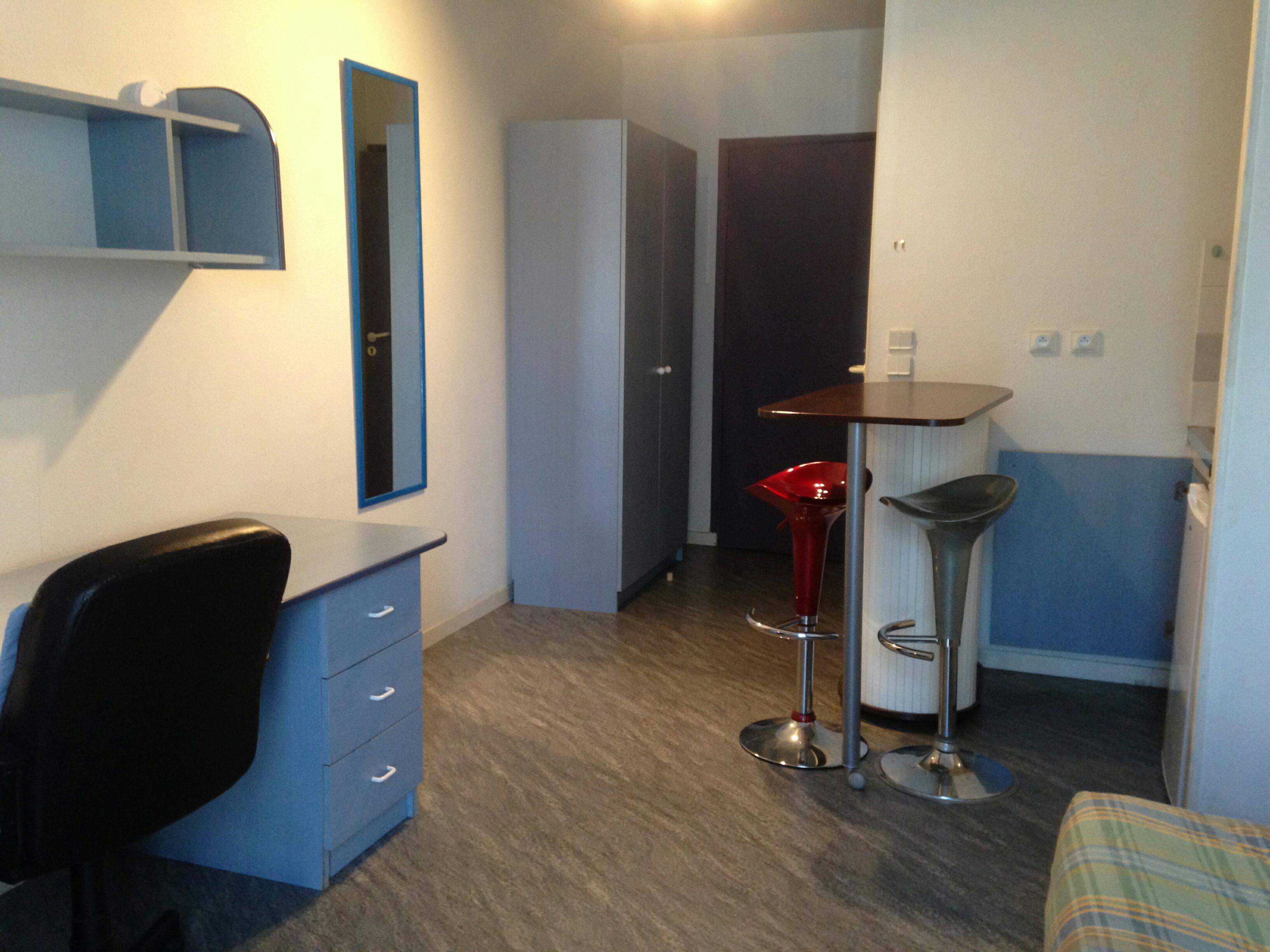 Studio Rez-de-chaussée 21 m2 Toulouse Proche centre Tram Tisséo Arénes Romaines (1122) - 1122-03.jpg