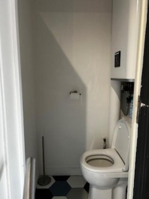 T3 2ème étage 50 m2 TOULOUSE rue Valade Proche centre Métro A Capitole ou St Cyprien République (1609) - IMG_1909.jpg