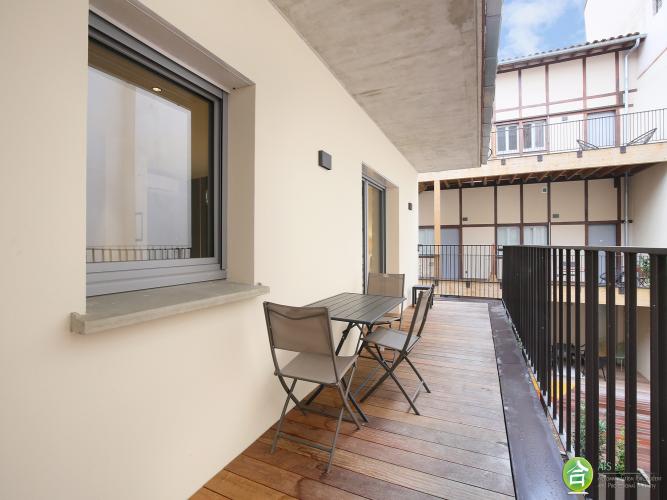T3 2ème étage 57 m2 Toulouse rue Malcousinat Hyper centre Métro A Esquirol (1693) - web_05_-_Balcon_05.jpg
